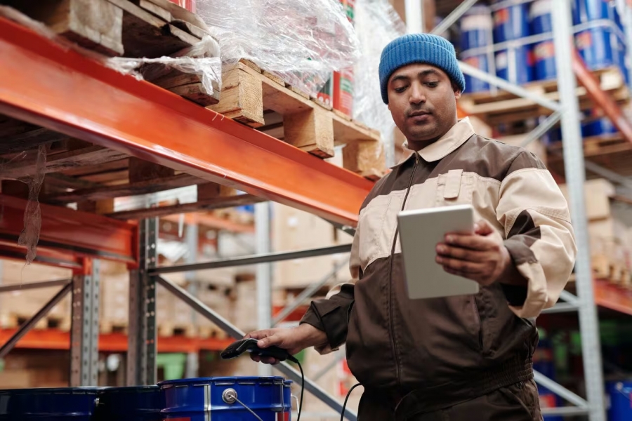 How to solve Labour Shortage Problems with the Help of Seasonal Workers